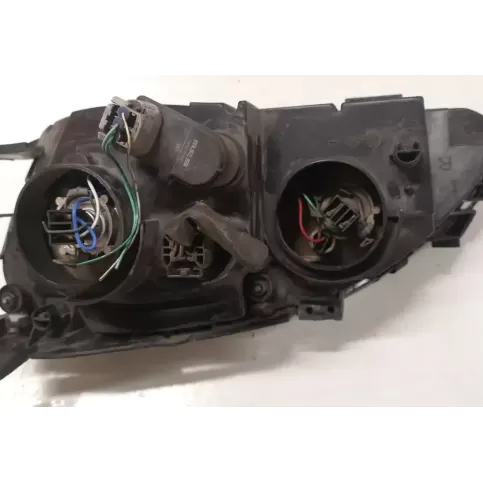 206253B фара передняя Toyota Avensis T220 2001