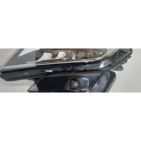 2888531 фара передняя Skoda Kodiaq 2018