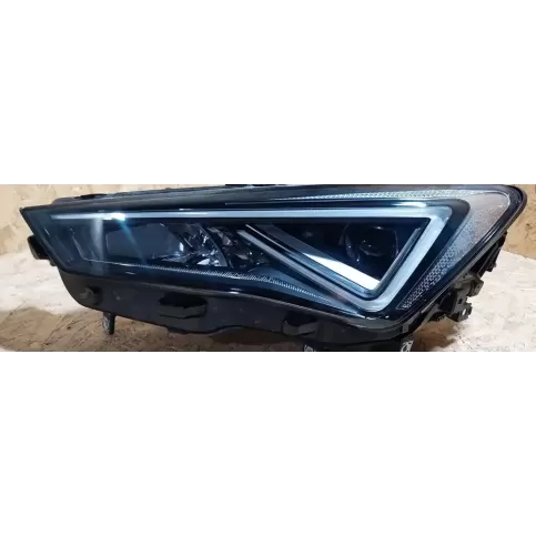 3272154 фара передняя Seat Tarraco 2020