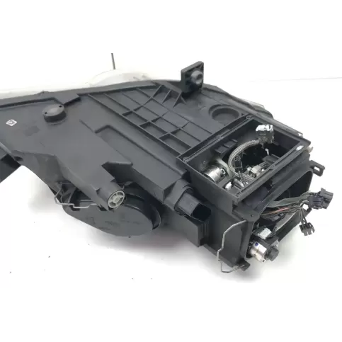 3C0941751H фара передняя Volkswagen PASSAT B6 2007