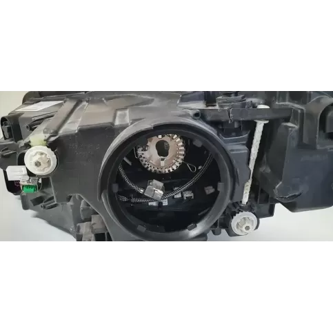 3V1941016A фара передняя Skoda Superb B8 (3V) 2019