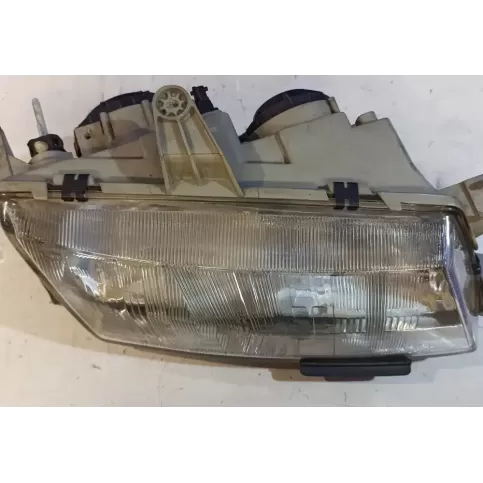 5284484 фара передня Saab 9-5 1998
