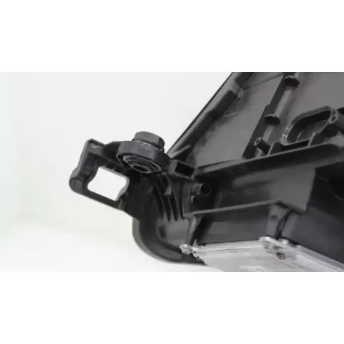 567941016E фара передняя Skoda Kodiaq 2018