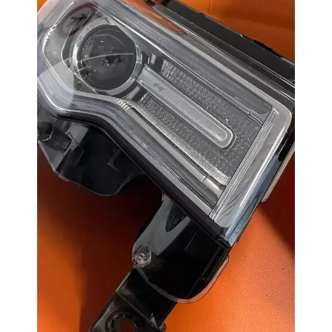 68111034AD фара передня Jeep Grand Cherokee 2015