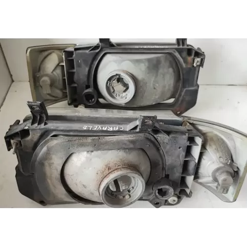 7R0144438 фара передня Volkswagen Transporter - Caravelle T4 1995