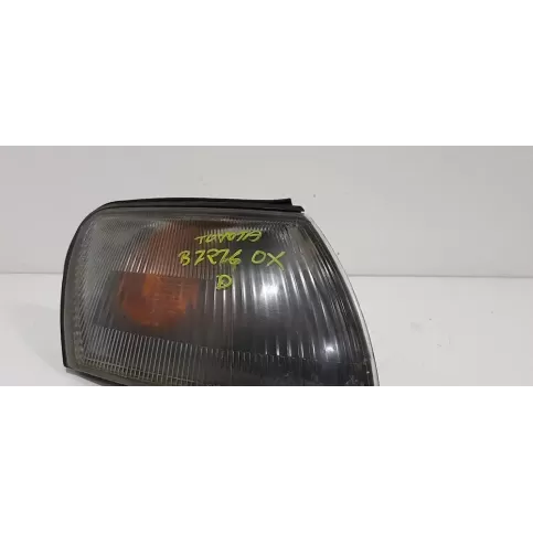 8151005010 фара передняя Toyota Carina T190 1996