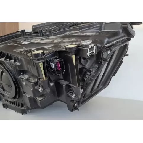 83A941034B фара передня Audi Q3 F3 2020