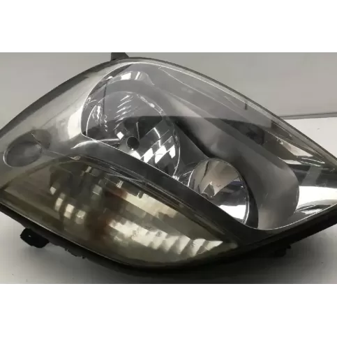 89002384 фара передняя Renault Scenic I 1997