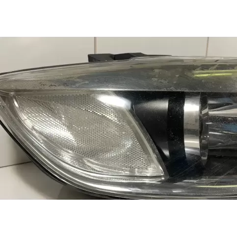 89313005 фара передня Audi Q7 4L 2007