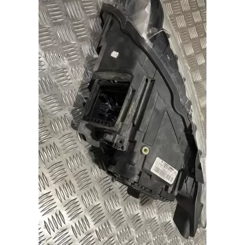 89321261 фара передня Audi Q7 4L 2011