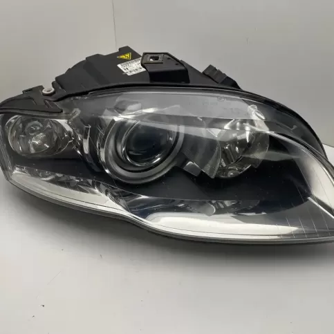 8E0941004BN фара передня Audi A4 S4 B7 8E 8H 2007