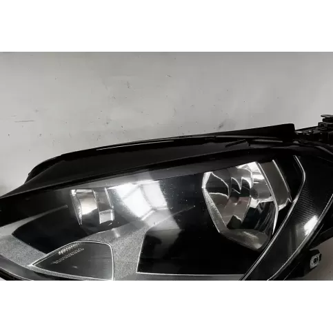 90023345 фара передняя Volkswagen Golf VII 2014