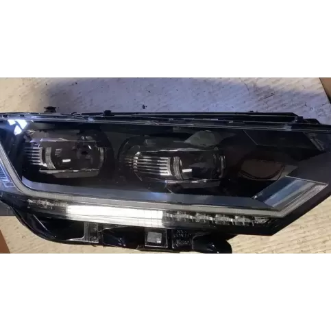 90136115 фара передняя Volkswagen PASSAT B8 2014