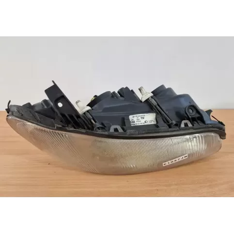 90457762 фара передня Opel Omega B1 1996
