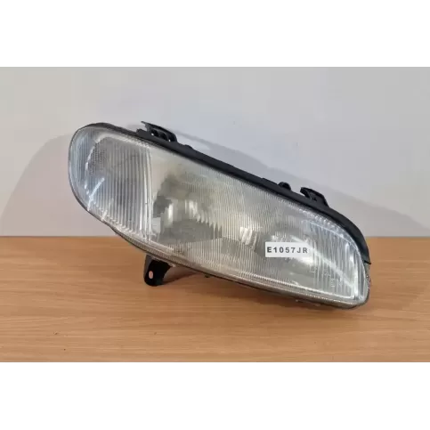 90457762 фара передня Opel Omega B1 1996