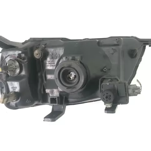 90784800 фара передняя Subaru Forester SG 2004