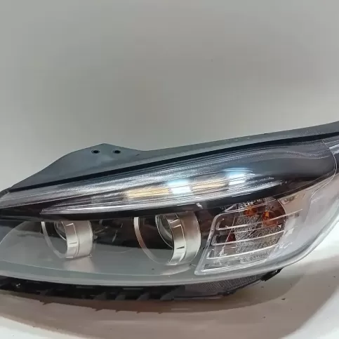 92101C5030 фара передняя KIA Sorento 2017