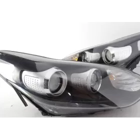 92102-F1110 фара передня KIA Sportage 2018