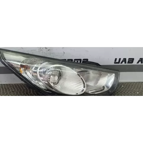 921022Y фара передняя Hyundai ix35 2010