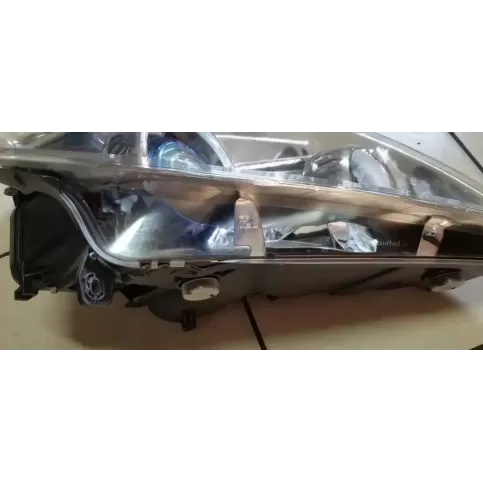 93192380 фара передня Opel Vectra C 2007