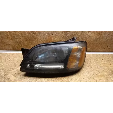 93570105 фара передня Subaru Outback 2002