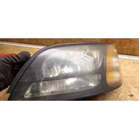 93570105 фара передня Subaru Outback 2002