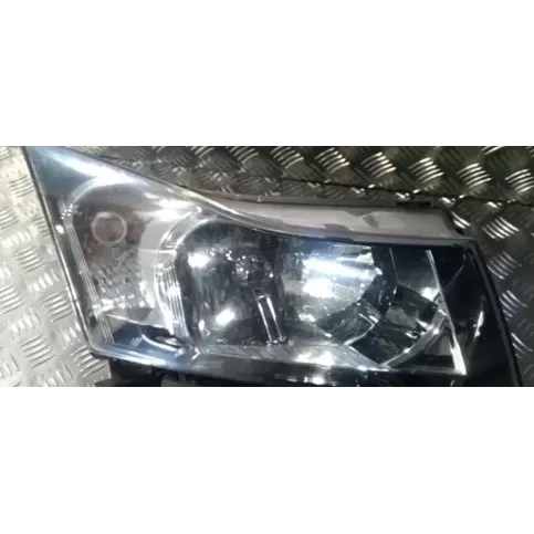 95137778 фара передняя Chevrolet Cruze 2011