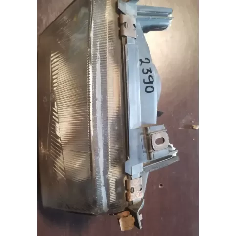96226800RE фара передняя Mercedes-Benz 100 W631 1995