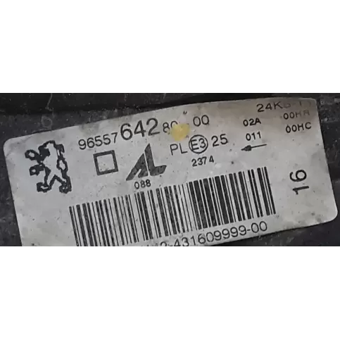 9655764280 фара передняя Peugeot 307 2005