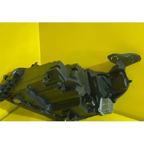 9829522580 фара передня Opel Corsa F 2023