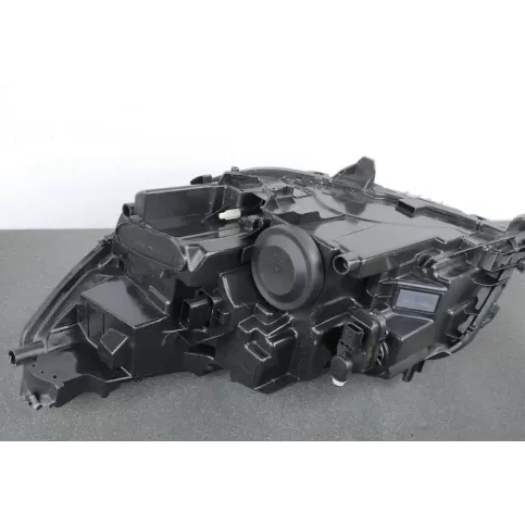 9833036180 фара передняя Peugeot 208 2019
