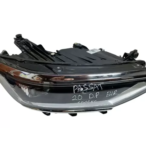 992941572C фара передняя Volkswagen PASSAT B8 2020