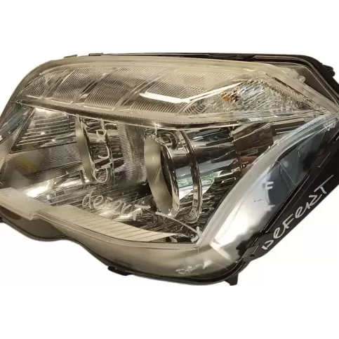 A2048206859 фара передняя Mercedes-Benz GLK (X204) 2011
