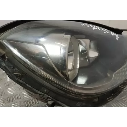 A2048209859 фара передняя Mercedes-Benz C W204 2008