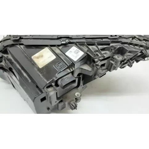 A2059064203 фара передняя Mercedes-Benz C W205 2016