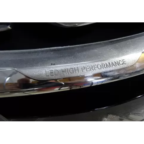A9109067200 фара передняя Mercedes-Benz Sprinter W901 W902 W903 W904 1995