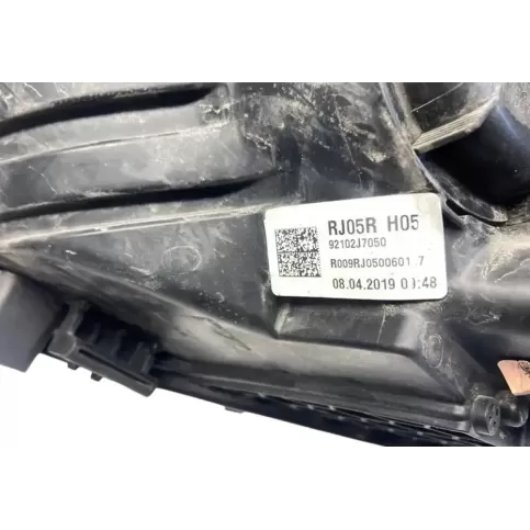 BJ05RH05 фара передня KIA Ceed 2018
