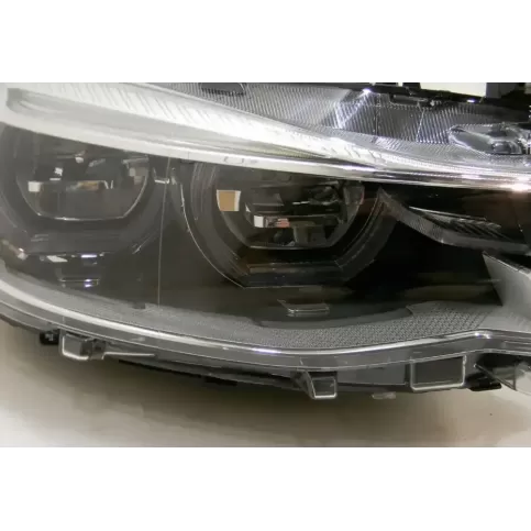 C00303 фара передня BMW 3 GT F34 2015