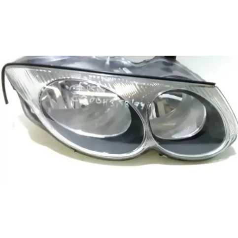 CS115A001R фара передняя Chrysler 300M 1999