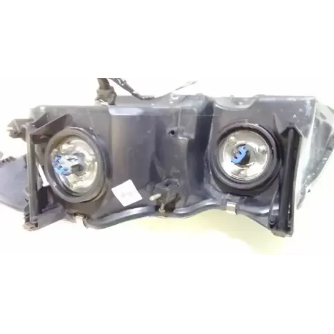 CS115A001R фара передняя Chrysler 300M 1999