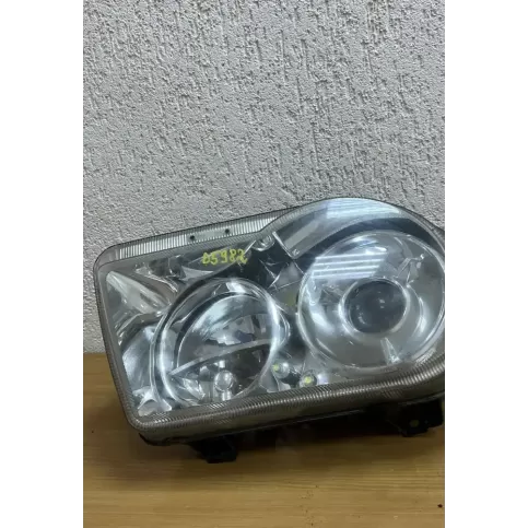 D5982 фара передняя Chrysler 300 - 300C 2005