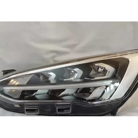 JX7B-13E015-AE фара передня Ford Focus 2020