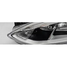 JX7B-13W030-AE фара передняя Ford Focus 2018