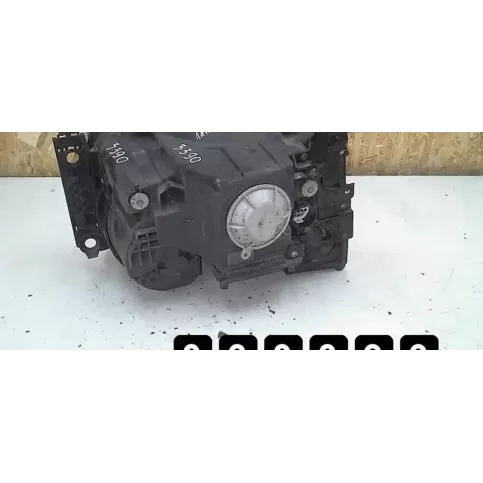 XBC500262 фара передня Land Rover Discovery 3 - LR3 2006