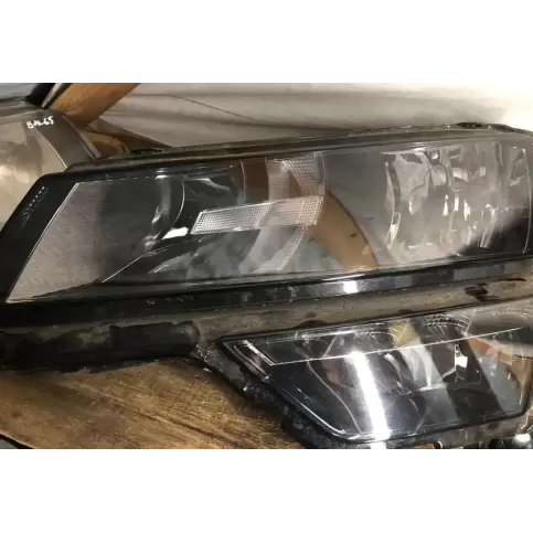 002050370 фара передняя Skoda Karoq 2017