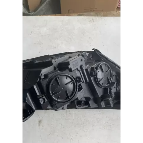 01062199900010 фара передняя Ford Transit Custom 2020