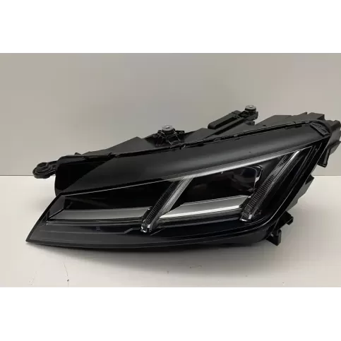 01S824ALN фара передняя Audi TT TTS Mk2 2020