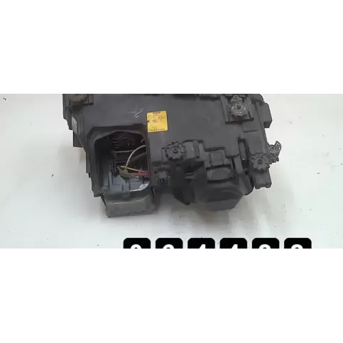 0301043602 фара передняя BMW 7 E38 1995