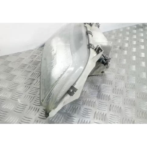 0301048302 фара передняя Seat Alhambra (Mk1) 1999