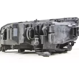 030110423200 фара передняя Skoda Octavia Mk3 (5E) 2018
